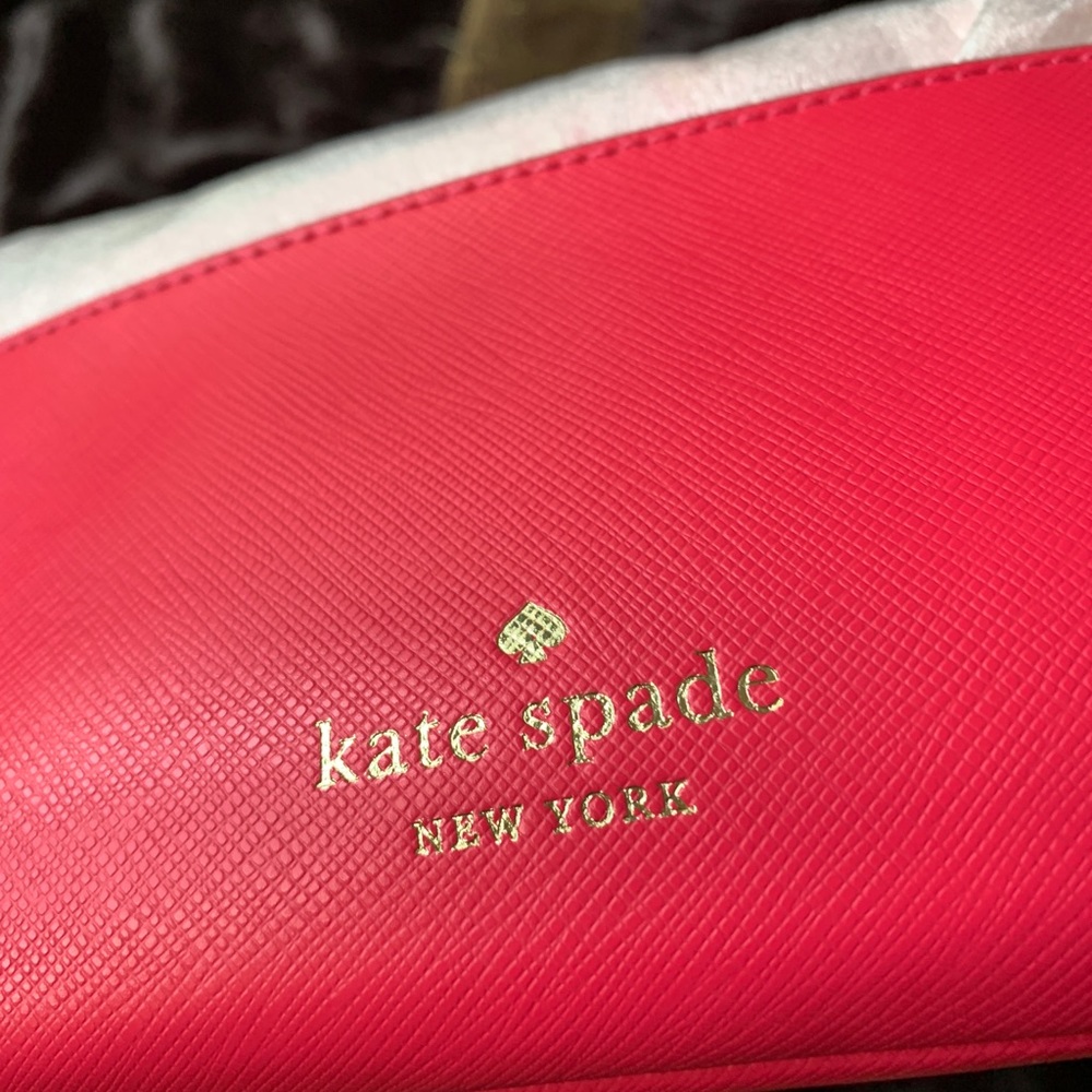 Authentic Kate Spade Saffiano leather top zip Crosby w large card holder - Picture 5 of 16